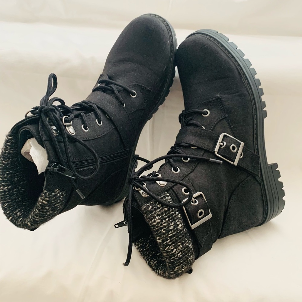 Cliff Marlee Lace Up Buckle Strap Mid Calf Boots Black Size 8.5